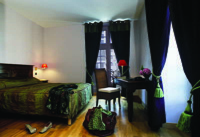 The Originals City, Hotel La Reine Jeanne, Orthez Ngoại thất bức ảnh