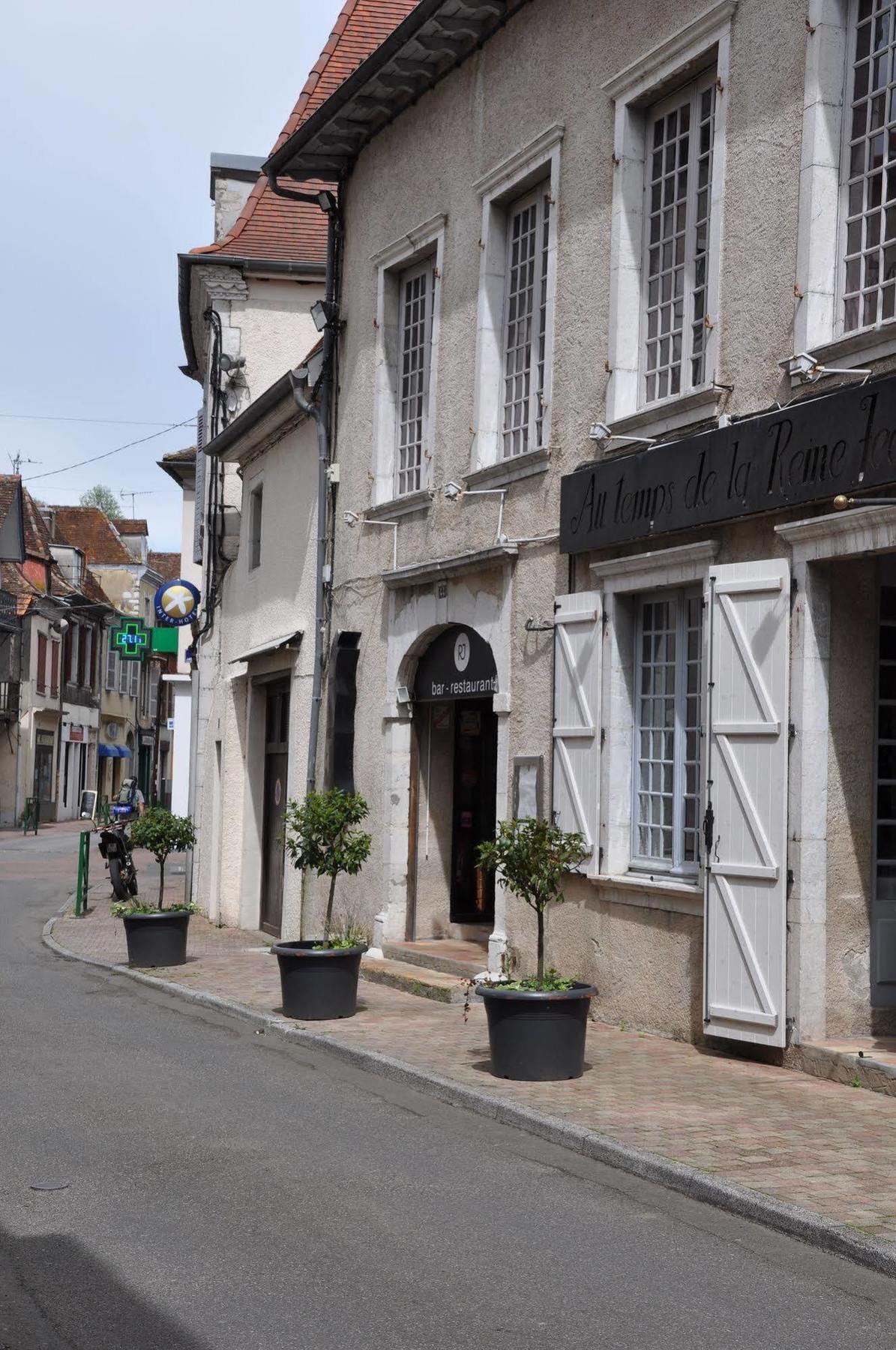 The Originals City, Hotel La Reine Jeanne, Orthez Ngoại thất bức ảnh