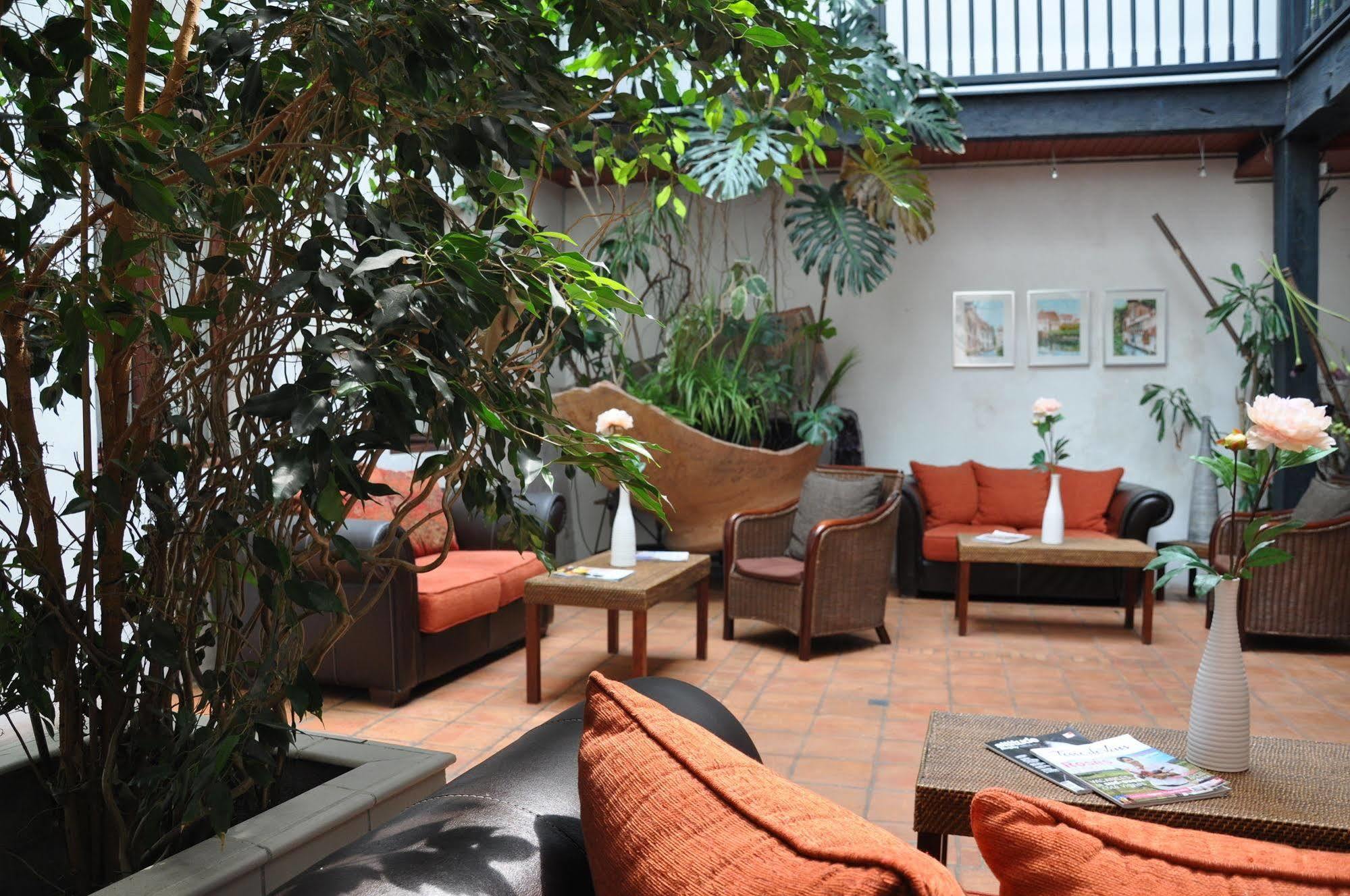 The Originals City, Hotel La Reine Jeanne, Orthez Ngoại thất bức ảnh